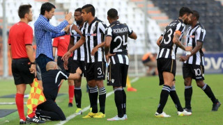 Επιτέλους! Υπάρχει     κι     αλληλεγγύη στον ΠΑΟΚ…