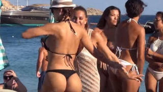 Οι καυτές Βραζιλιάνες που «αλληθώρισαν» τους άνδρες σε bachelor party