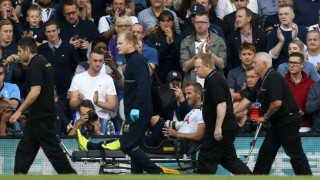 Πλήγμα με τον Χάρι               Κέιν    στην Τότεναμ