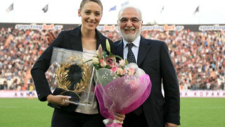 Χορηγία από τον Ιβάν  Σαββίδη  στην  Αννα  Κορακάκη