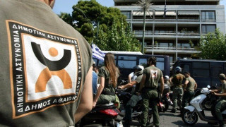 Θεσσαλονίκη: Αφαίρεση πινακίδων για τα παρανόμως σταθμευμένα IX