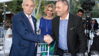 «Πρόθυμοι» Βορειοελλαδίτες  στην… υπηρεσία του Θρύλου