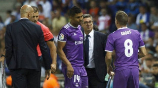 Στα πιτς ο                                    Κασεμίρο