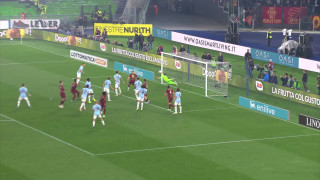 Αποθέωση για τον Μανδά-«Δείχνει μεγάλος τερματοφύλακας»!