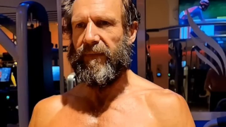 Ρέιφ Φάινς: «Φέτες» στα 62 του ο λόρδος Βόλντεμορτ