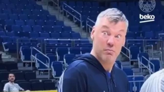 Σαρούνας Γιασικεβίτσιους: Η επική αντίδραση όταν έμαθε πως αναδείχθηκε προπονητής της χρονιάς