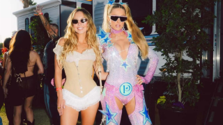 Σίντνεϊ Σουίνι: Σέξι καουμπόισσα στο πλευρό της Πάρις Χίλτον