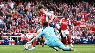 Άρσεναλ-Μπόρνμουθ: Με το... μυαλό στην Παρί έβαλε σε κίνδυνο την 2η θέση!