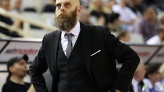 «Θα τοποθετήσουμε καπνό έξω από τα γραφεία και θα δούμε αν θα βγει λευκός ή μαύρος καπνός»