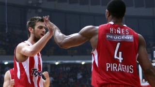 H στιχομυθία Χάινς-Μάντζαρη για την άνοδο της Μυκόνου: «Πες κάτι στον φίλο σου ρε μ@λ@κ@»