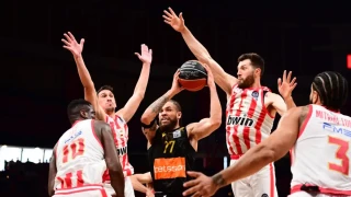 Ο Ολυμπιακός τσεκάρει την πρόκριση στους τελικούς της GBL