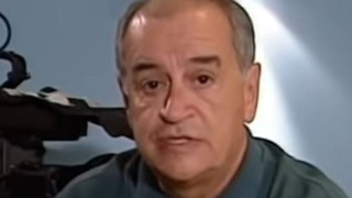 Πέθανε ο Κώστας Λυχναράς: Γνωστός σκηνοθέτης των «Κωνσταντίνου και Ελένης» και «Καφέ της Χαράς»