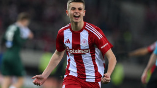 A Bola: «Στη λίστα της Πόρτο ο Μουζακίτης»