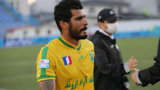 Παίκτης στο Ιράν επιχείρησε να βλάψει τον εαυτό του μετά από χαμένο πέναλτι!