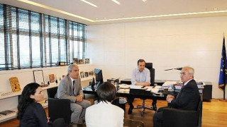 Χάθηκε κάθε επαφή Κυβέρνησης - Ιβάν Σαββίδη