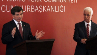 Πρόκληση:Ο Νταβούτογλου κάλεσε στα κατεχόμενα τον Σαμαρά