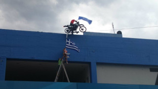 Εναέρια βόλτα με μηχανή στη ΔΕΘ (VIDEO)