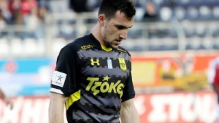 Κουνάει μαντήλι ο Τσιάρας