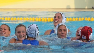 Πρωτιά και πρόκριση στους 8 η Εθνική Nέων γυναικών