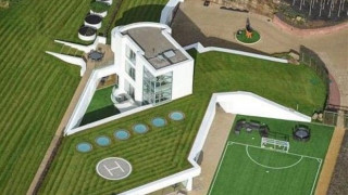 Το "φτωχικό" του Μπαλοτέλι