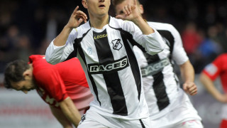 Ανανέωσε ο Ροβίθης