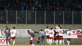 Toν έχει κάνει πελάτη τον Ολυμπιακό ο     Άγγελος!!!