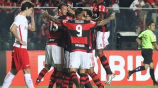 Πολλά    under,  πολλά N/G,  ελάχιστες     εκπλήξεις