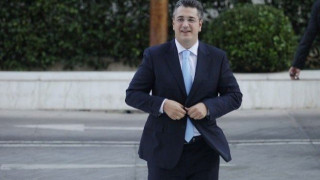 «Όχι στην πρόταση Τσίπρα για συμμετοχή στην Επιτροπή για το Σύνταγμα»