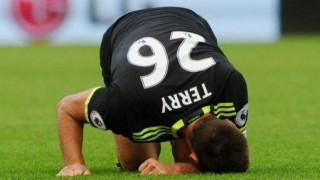 Παραμένει                               εκτός ο Τέρι