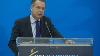 «Βολές»         ΝΔ         κατά    Ιβάν      Σαββίδη