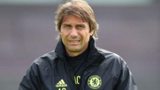 Αντόνιο Κόντε σε                               κρίση