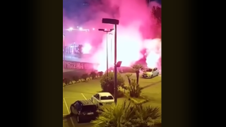 Νάπολι: Οι οπαδοί… ξενύχτισαν τους αντιπάλους έξω από το ξενοδοχείο της Κάλιαρι!