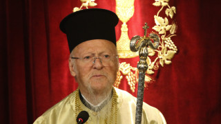 Ποια είναι η «Πατρίδα» που έκανε μήνυση κατά του Βαρθολομαίου