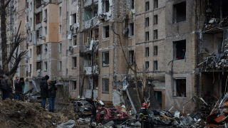 Ρωσο-ουκρανικό: Εκκενώνεται με... βομβαρδιστικά αεροσκάφη η Μόσχα