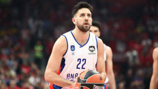 Η Χάποελ κάνει «Μίδα» τον Μίτσιτς και τον υπογράφει για τρία χρόνια