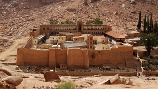 Η Αίγυπτος βάζει «λουκέτο» στη Μονή Σινά: Δημεύει την περιουσία της και κάνει έξωση στους μοναχούς