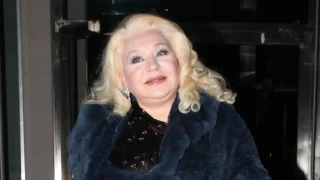 Στασινοπούλου για Βουγιουκλάκη: «Έκανε θεραπείες με ουσίες για να διατηρηθεί νέα»