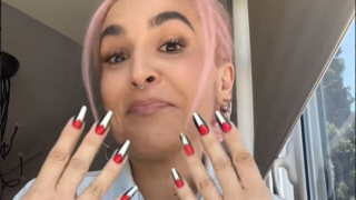 Τα νύχια της Γιάννας Τερζή έκαναν... έξαλλο το ελληνικό Tik Tok