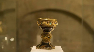 «Σε τάφο Ναΐτη ιππότη κρυμμένο το Άγιο Δισκοπότηρο»