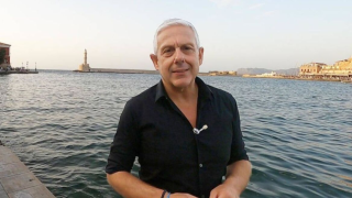 Ξέσπασε ο Δούσης για τον ξυλοδαρμό εργαζομένου στην Κυψέλη - «Ρε καθάρματα!»