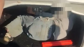 Θεσσαλονίκη: Επεισοδιακή σύλληψη διακινητή-Έκρυβε μετανάστη στο πορτμπαγκάζ