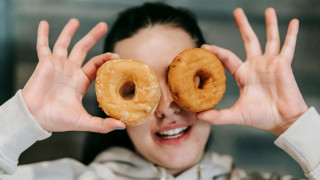 Αϋπνία τέλος: Η διατροφή που τα «βάζει» μαζί της
