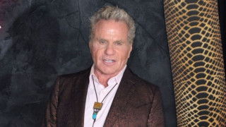 O Μάρτιν Κόουβ του Cobra Kai δάγκωσε συμπρωταγωνίστριά του!