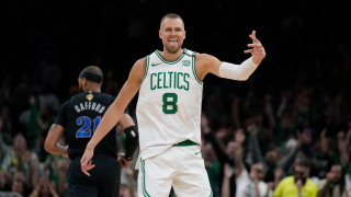 Σέλτικς: Έδωσαν τον Πορζίνγκις στους Χοκς και πήραν τον Ζορζ Νιάνγκ