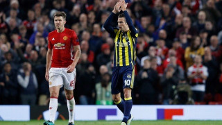 Έτσι υποδέχονται πρώην ποδοσφαιριστές στο «Όλντ Τράφορντ» (videos)