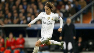 «Πακτωλό» εκατομμυρίων            αρνήθηκε ο Μόντριτς