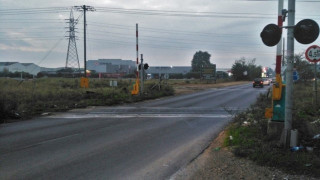 Σίνδος: Αποκαταστάθηκε το οδόστρωμα στις σιδηροδρομικές γραμμές