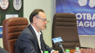 Συζητάνε                 εντός της ημέρας Football League και ΕΡΤ