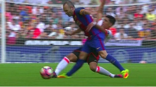 ΣΟΚ   με        Ινιέστα         στη           Μπαρτσελόνα