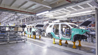 Μεγάλο εργοστάσιο «κατεβάζει ρολά»: Ποιες μάρκες αφορά